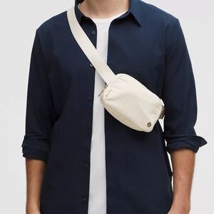 Lululemon Everywhere Belt Bag 1L - Trench Neutral Tan